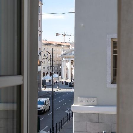 S1 Luxury Suites And Rooms Trieste Esterno foto