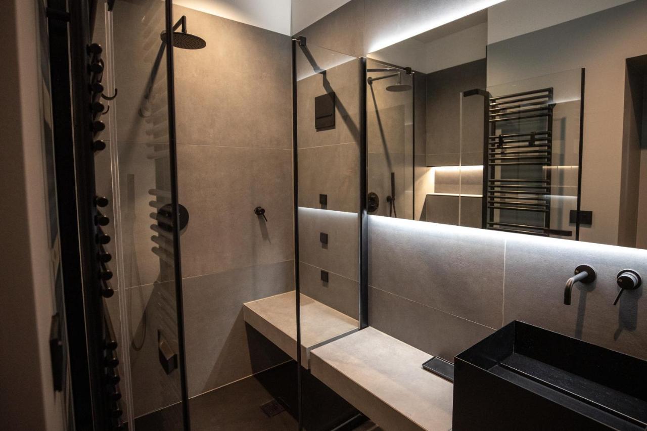 S1 Luxury Suites And Rooms Trieste Esterno foto
